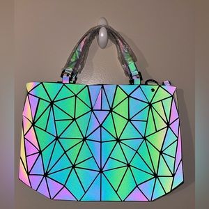COPY - Geometric Holographic Purse
